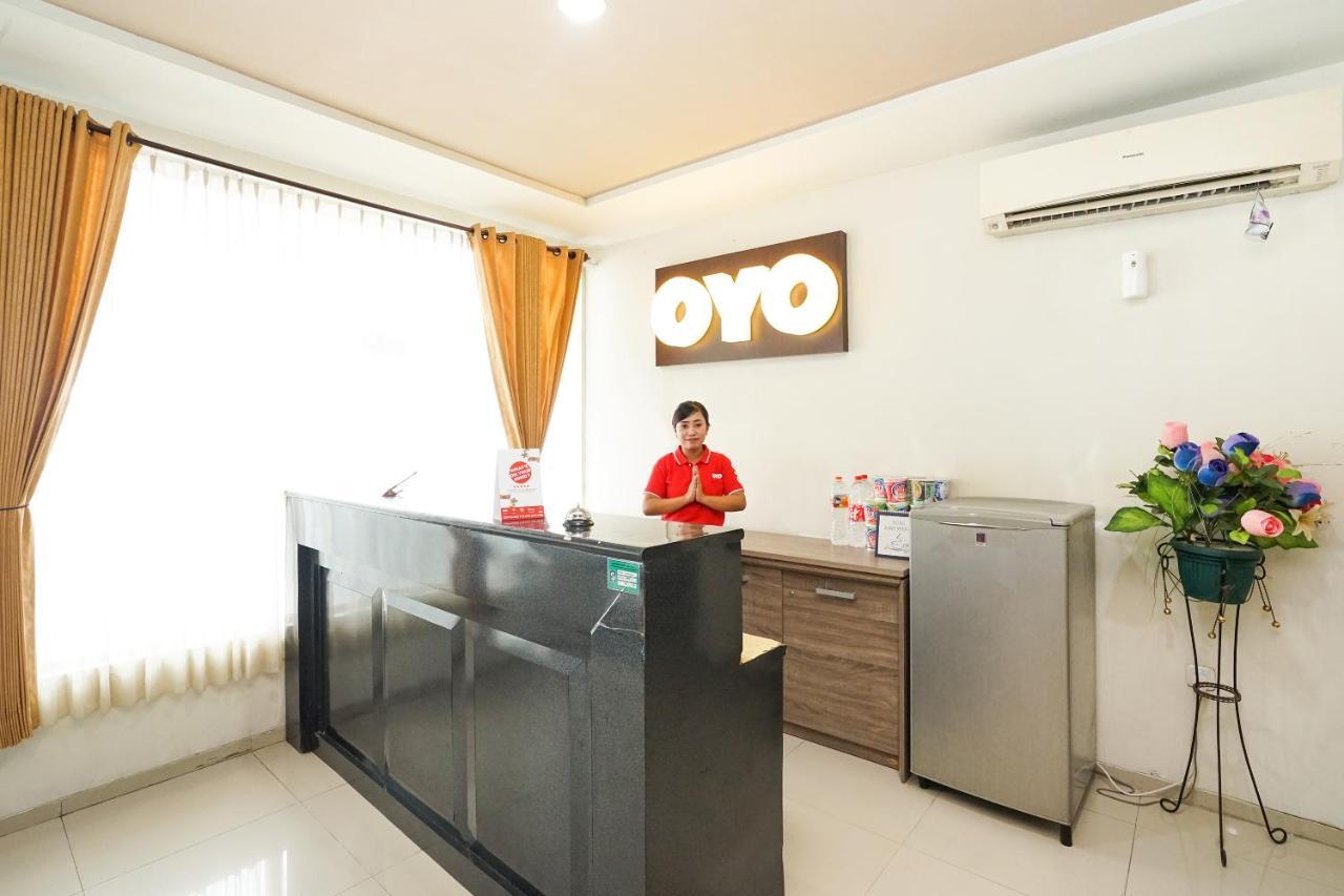Reddoorz @ Panglima Sudirman Hotel Surabaia Exterior foto